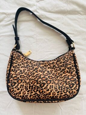 Leopard Print Shoulder Bag in Black and Tan